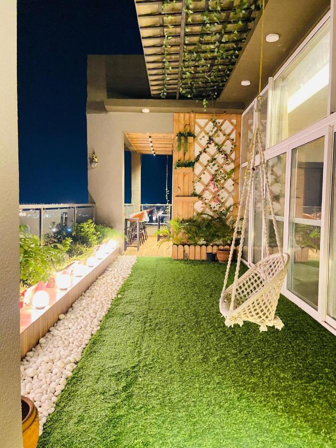 Appartement Luxury Penthouse With Taj Mahal View à Agra  Extérieur photo
